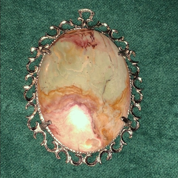 Large Cabochon fitted into vintagesilver setting - Picture 1 of 4